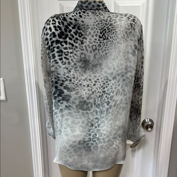 ELIE TAHARI MIRAGE CHEETAH BUTTON DOWN SHIRT - Picture 8 of 13